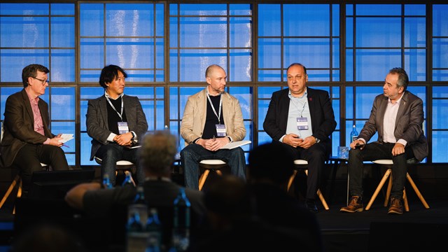 Left to right: Guy Daniels, TelecomTV; Itsuma Tanaka, Docomo Communications Laboratories Europe; Benjamin Hickey, IBM; Konstantinos Chalkiotis, Deutsche Telekom; Dean Bubley, Disruptive Analysis