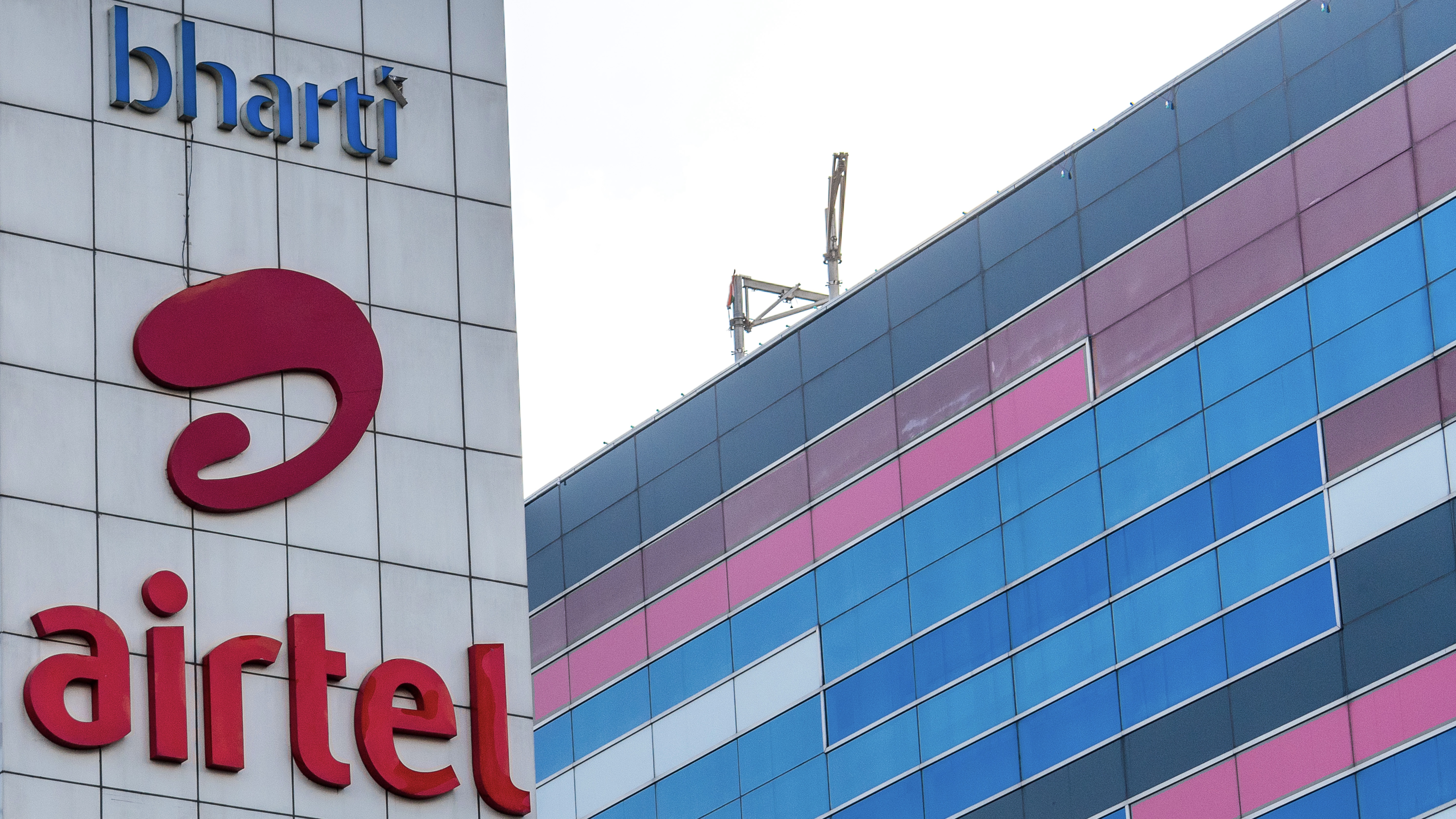 Bharti Airtel Forges Services And Networks Tie-up With Meta, Digital ...