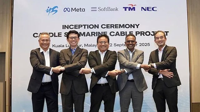 Executives from key Candle partners at the project's signing ceremony held in Kuala Lumpur, Malaysia.