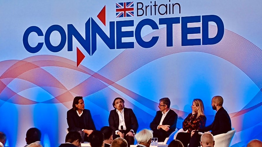 Connected Britain 2021 panel debate featuring (left to right): Virgin Media O2 CEO Lutz Schüler; Ahmed Essam, CEO, Vodafone UK; Howard Watson, BT's Group CTO; Karen Egan, Senior Telecoms Analyst, Enders Analysis; and Thomas Seal, TMT Reporter, Bloomberg News 