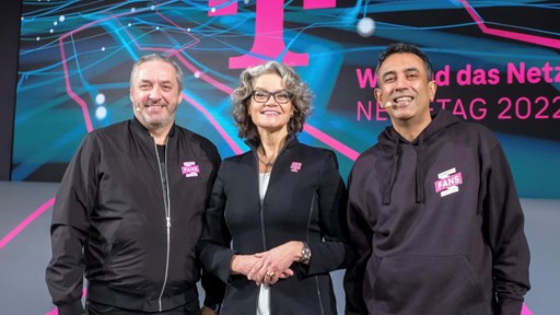 Left to right: Deutsche Telekom's Walter Goldenits, Claudia Nemat and Srini Gopalan on Network Day 2022. Credit: Deutsche Telekom/Norbert Ittermann.