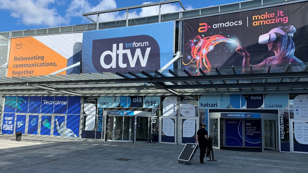 DTW: The digital light at the end of the telecom tunnel - Vimarsana News