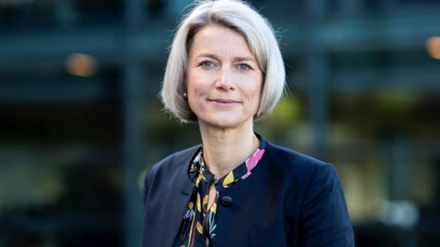 Starting 1 January 2022, Eva Berneke will be the CEO at Eutelsat. Starting 1 January 2022, Eva Berneke will be the CEO at Eutelsat.