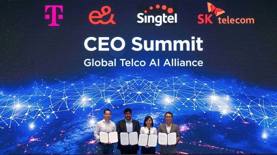 Representatives from Deutsche Telekom, e&, Singtel and SK Telecom at the Global Telco AI Alliance MoU signing ceremony in Seoul. 