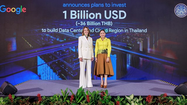 Announcing Google’s $1bn investment  in Thailand were Ruth Porat, president and chief investment officer of Alphabet and Google (left); and Paetongtarn Shinawatra, Prime Minister of Thailand.