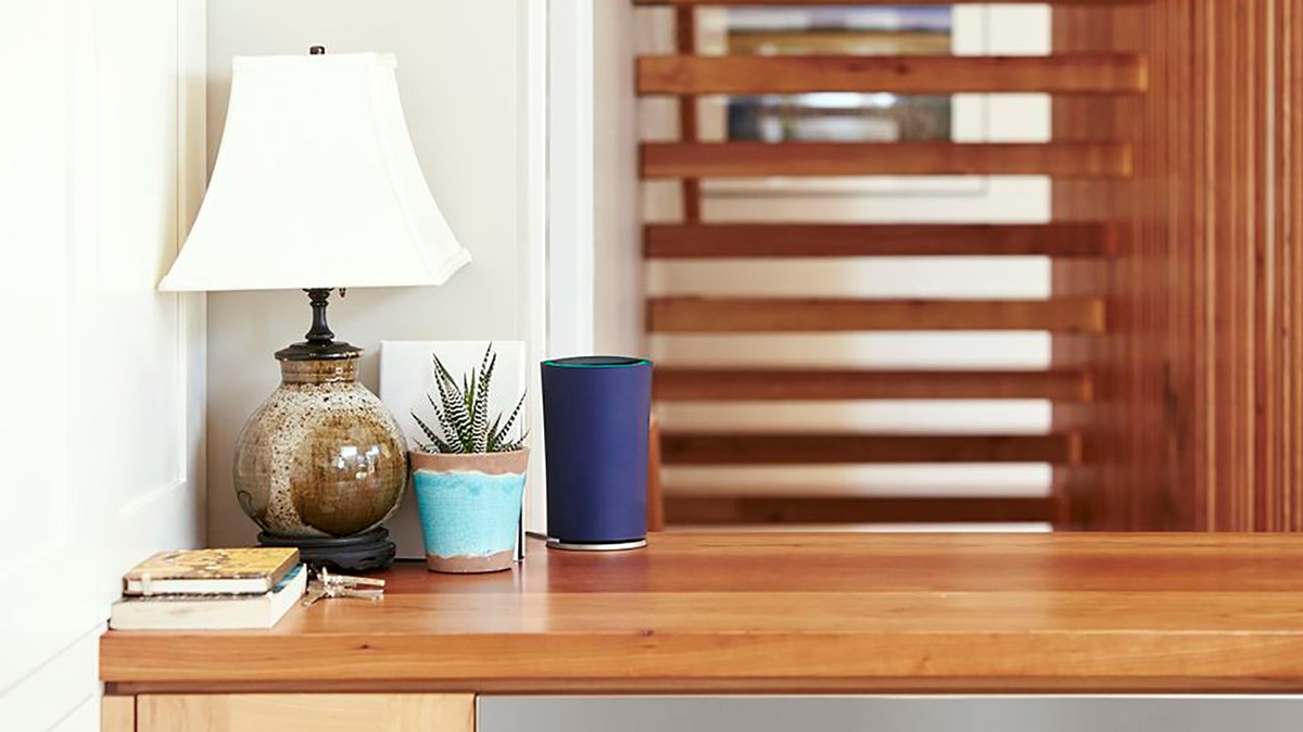 Google sneaks home IoT hub disguised as WiFi router under the noses of