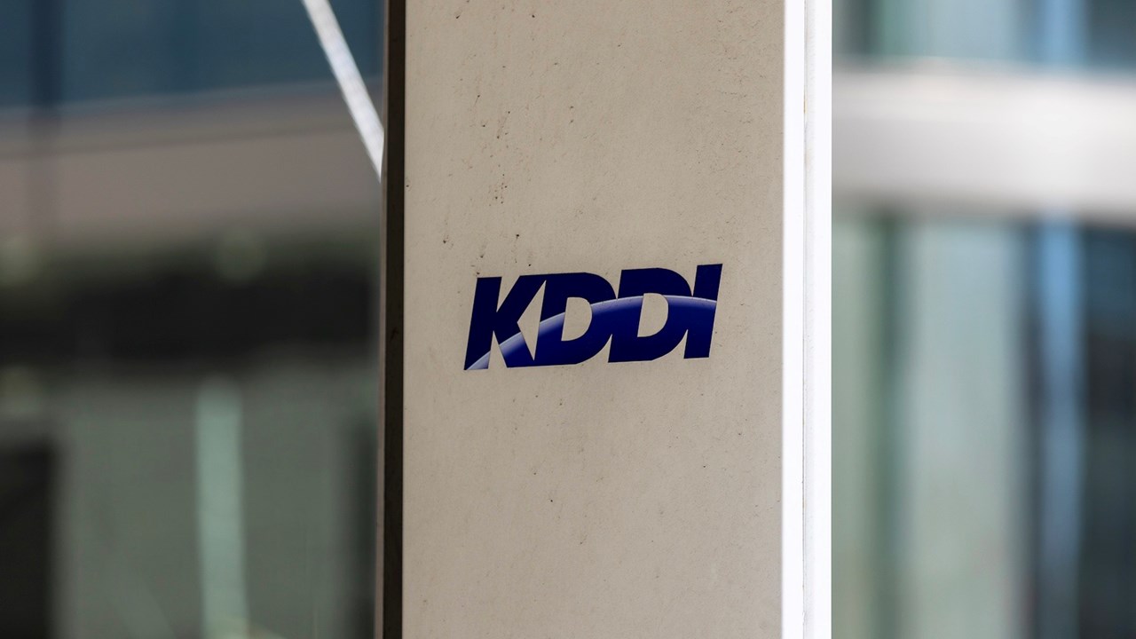What’s up with… KDDI and Samsung, Disney, Qualcomm and Zain