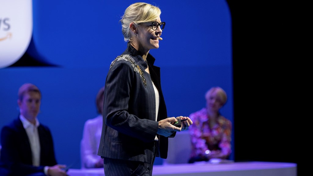 Telecom has a "talent problem", warns Colt CEO Keri Gilder, Digital Platforms & Services - Vimarsana News