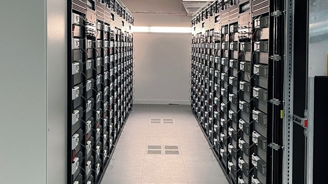 Large-scale battery storage in Münster. © Deutsche Telekom
