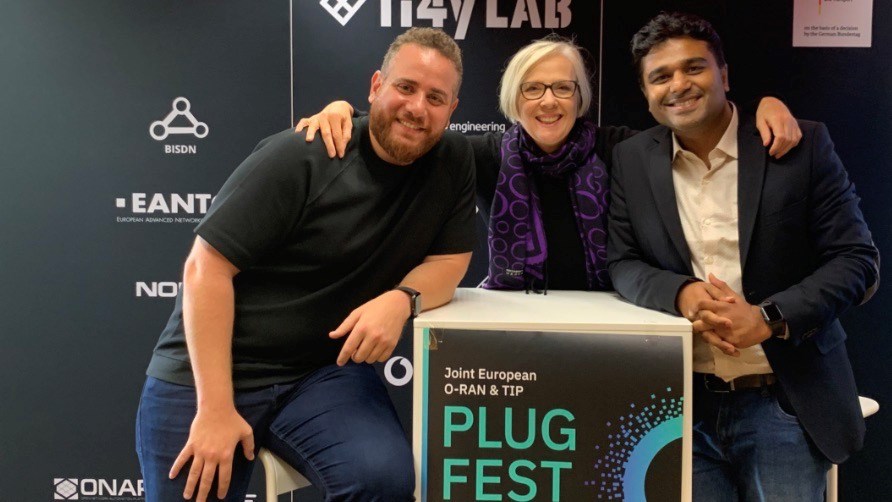 Left to right: Mavenir’s Moustafa Alharoon, Deutsche Telekom’s Katja Henke, and Mavenir’s Ankit Kapoor at the i14yLab in Berlin, the venue for joint O-RAN and TIP PlugFest activities.