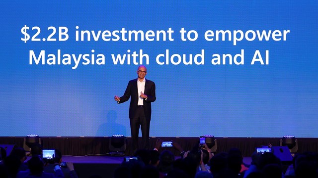 Microsoft chairman and CEO Satya Nadella announces the planned investment in Malaysia. Photo by Graham Denholm/Getty Images for Microsoft.
