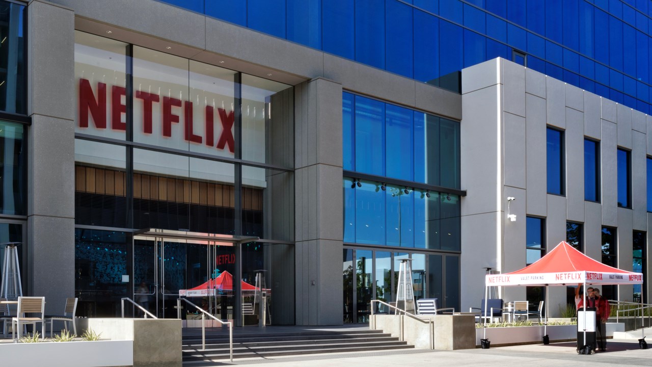 Netflix suffers first subscriber loss in a decade