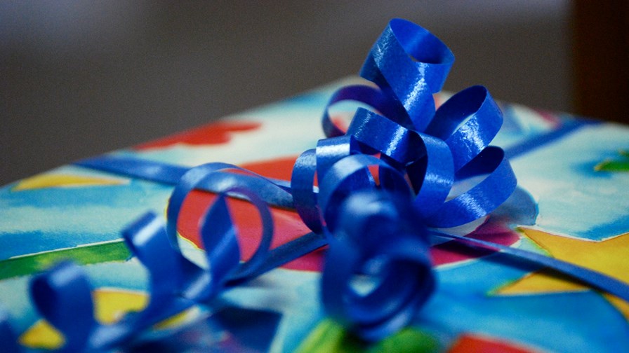 via Flickr © Laura LaRose (CC BY 2.0) via Flickr © Laura LaRose (CC BY 2.0)