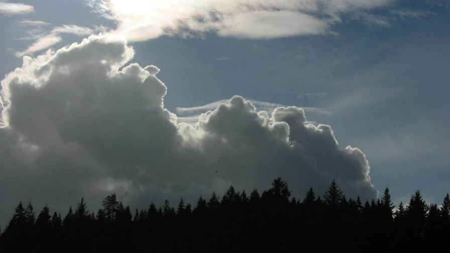 via Flickr © Michael Scheltgen (CC BY 2.0) via Flickr © Michael Scheltgen (CC BY 2.0)