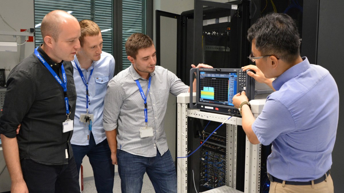 Pole position SK and Orange turn to Poland for 5G tests, 5G Evolution