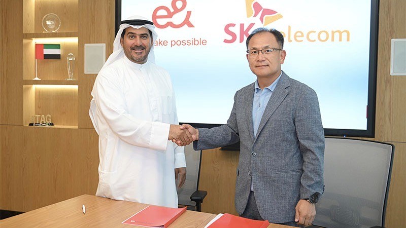 Khalifa Al Shamsi, CEO at e& life (left) with Ha Min-yong, SK Telecom's chief development officer (CDO). Khalifa Al Shamsi, CEO at e& life (left) with Ha Min-yong, SK Telecom's chief development officer (CDO).