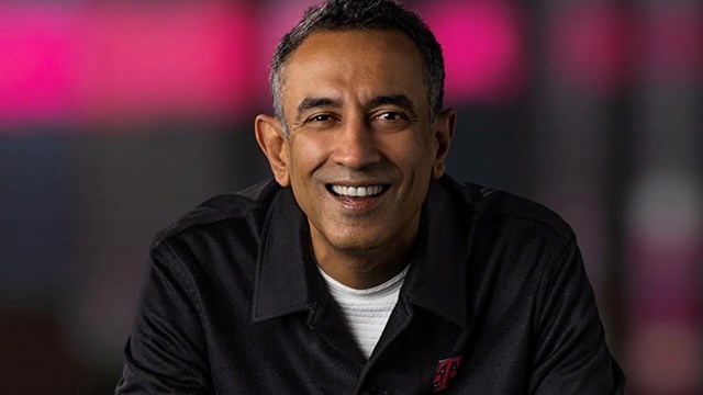 Srini Gopalan will become T-Mobile US CEO on 1 November, replacing Mike Sievert, who will become vice chairman. 