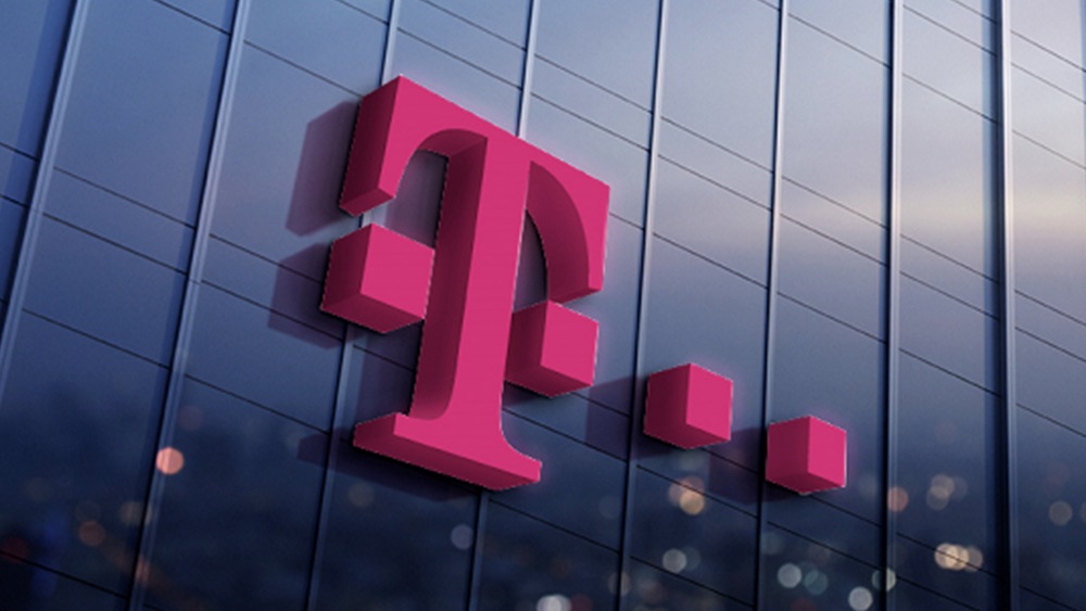 T-Mobile US Builds A Commanding Lead Over Rivals AT&T And Verizon, 5G ...