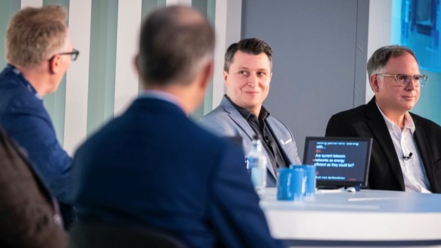Alex Depper, head of energy optimisation at Virgin Media O2 (centre), shares his thoughts in Windsor, flanked by VMware's Stephen Spellicy (right).
