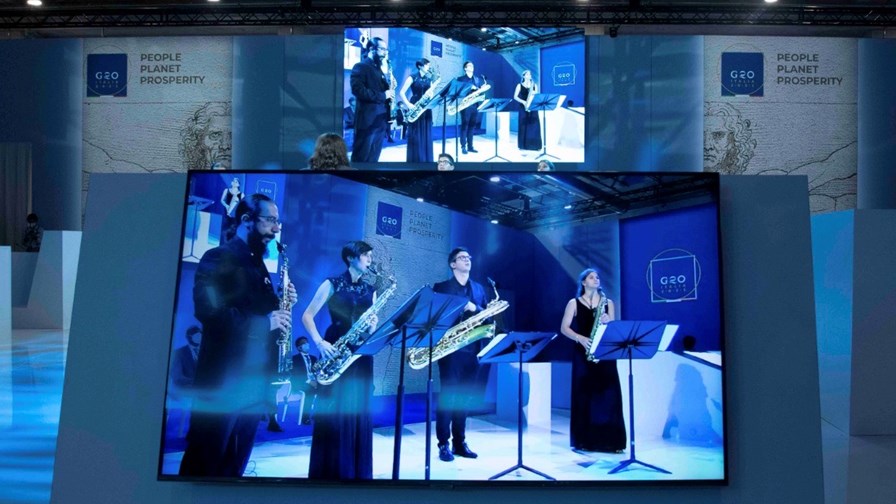 The live stream of this quartet was sent via connections secured using quantum cryptography. The live stream of this quartet was sent via connections secured using quantum cryptography.