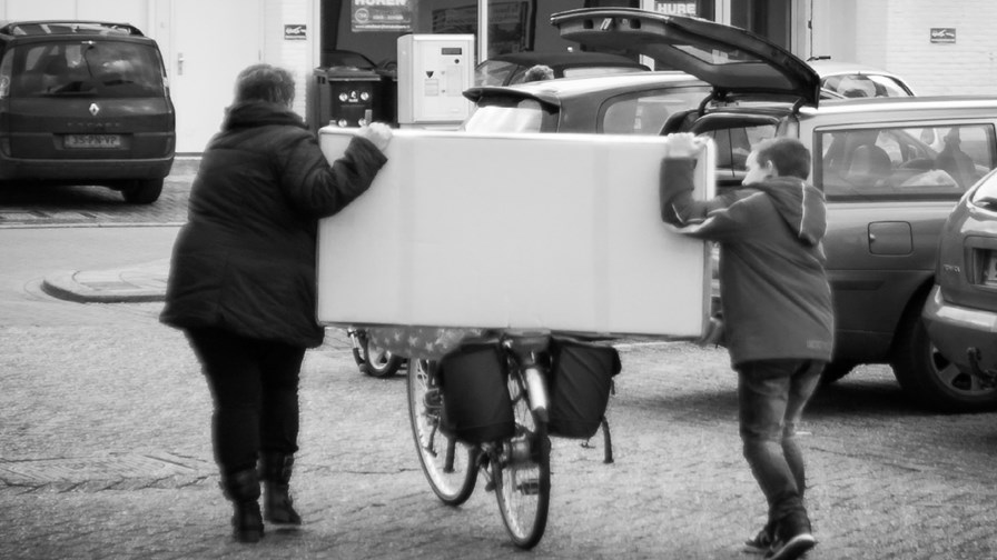 via Flickr © Sjoerd Lammers street photography (CC BY 2.0) via Flickr © Sjoerd Lammers street photography (CC BY 2.0)