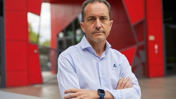 Verizon's CTO and senior VP of technology development, Yago Tenorio.